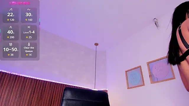 Foxy Kylie online show from 11.22.25