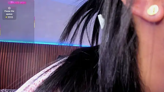 Foxy Kylie online show from 11.29.25