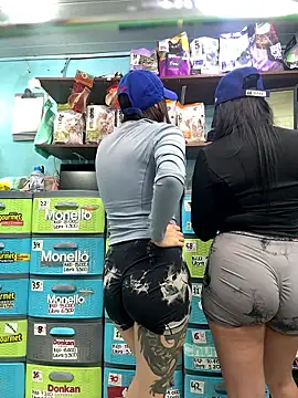 Lucy 699 online show from 01.18.26