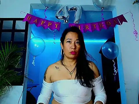 Kylee79 online show from 04.28.26