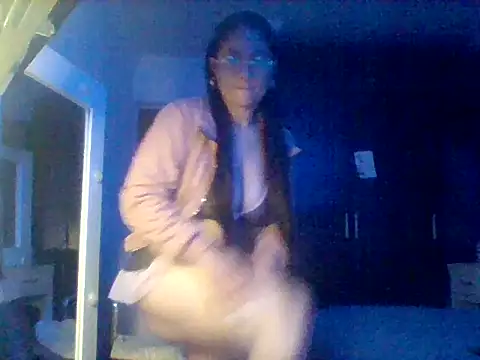 Snapshot of Natis_rod15 chatting on 10.29.25 Natis rod15 online show from 10.29.25