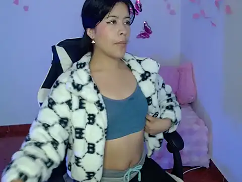 Snapshot of linda_666 chatting on 10.15.25 linda 666 online show from 10.15.25