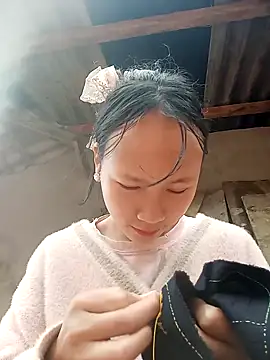 minachao- online show from 12.17.25