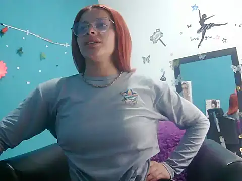 dayra velez online show from 10.27.25