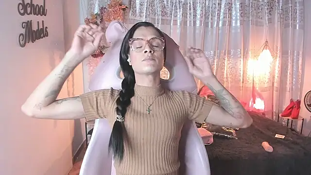 ZAMMIRA online show from 11.24.25