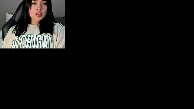 Snapshot of baby_naomy chatting on 02.05.26 baby naomy online show from 02.05.26