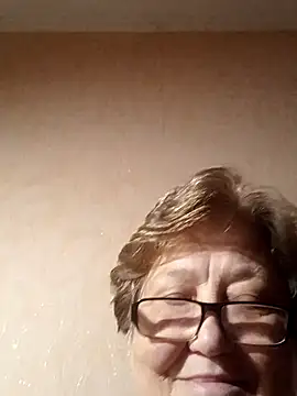 Katherine735 online show from 10.19.25