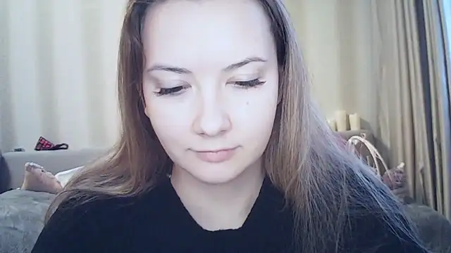 Snapshot of MoodieMira chatting on 02.10.26 MoodieMira online show from 02.10.26