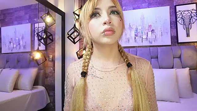 Sophia Bellucci online show from 11.22.25