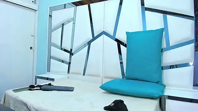 Hetaira Lexx online show from 01.06.26