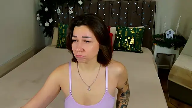 EdenSolis online show from 12.22.25