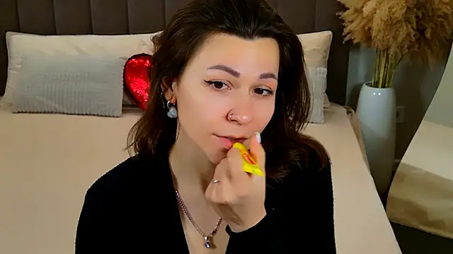 EdenSolis online show from 04.05.26