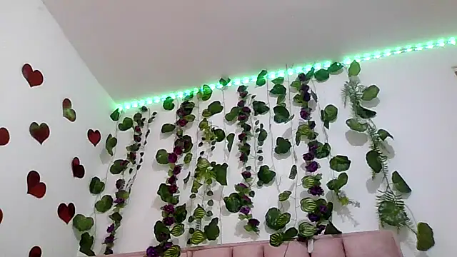 abby moss 2 online show from 04.16.26