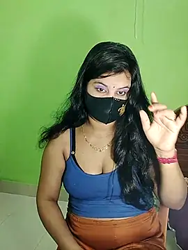 Snapshot of prema-khan chatting on 04.13.26 prema-khan online show from 04.13.26