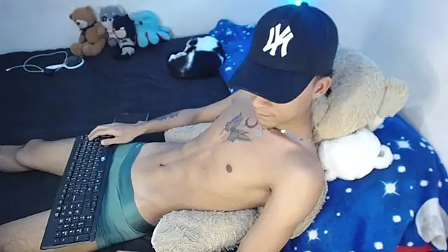 Antonhyjared online show from 04.14.26