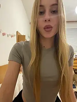 RemyStyles online show from 12.21.25