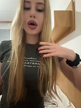 JudithCarly online show from 02.05.26