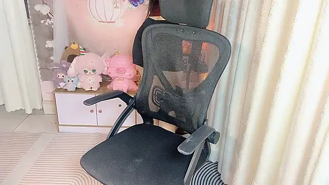 Xuka2594 online show from 12.04.25