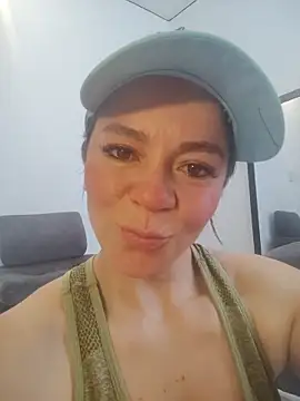 disneey2888 online show from 10.15.25