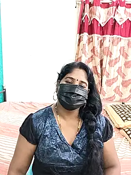 tamil-aunt online show from 10.19.25