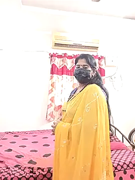 tamil-aunt online show from 11.28.25