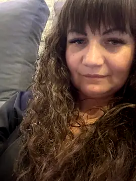 Butterfly8385 online show from 10.29.25