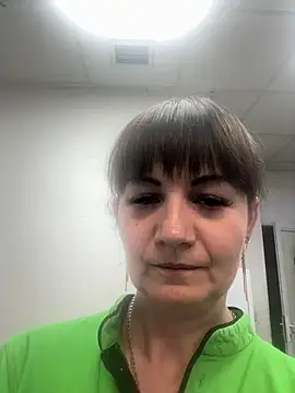 Butterfly8385 online show from 11.13.25