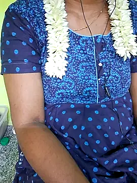 Snapshot of tamil_kanaka chatting on 06.23.26 tamil kanaka online show from 06.23.26