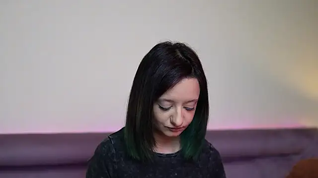 JoelleApril online show from 03.24.26