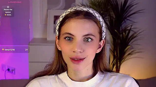 mia silkk online show from 11.14.25