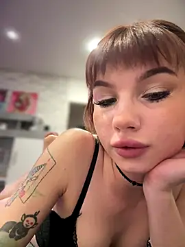 Snapshot of nika666 chatting on 10.12.25 nika666 online show from 10.12.25