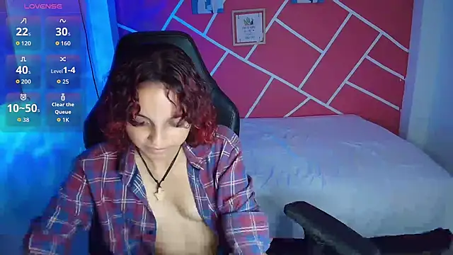 Snapshot of sweety_dreambaby chatting on 11.13.25 sweety dreambaby online show from 11.13.25