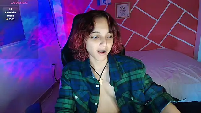 Snapshot of sweety_dreambaby chatting on 11.23.25 sweety dreambaby online show from 11.23.25