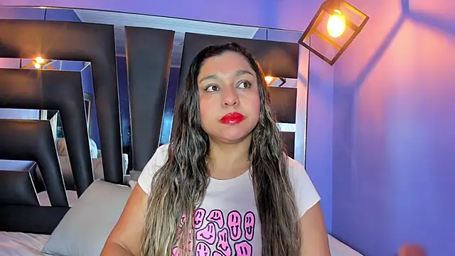 Alessandra Voss online show from 10.22.25