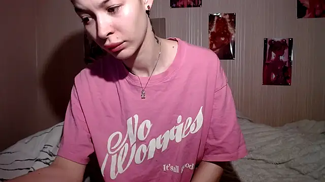 Snapshot of Daphne_Darkthorn chatting on 04.10.26 Daphne Darkthorn online show from 04.10.26