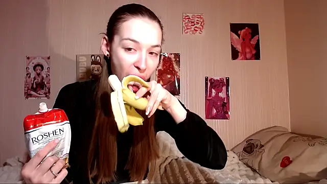 Snapshot of Daphne_Darkthorn chatting on 04.13.26 Daphne Darkthorn online show from 04.13.26