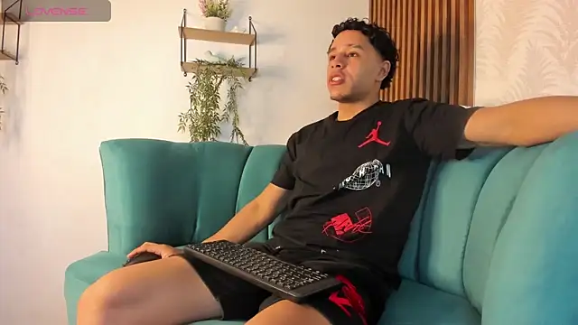 Adrian Volt online show from 12.18.25