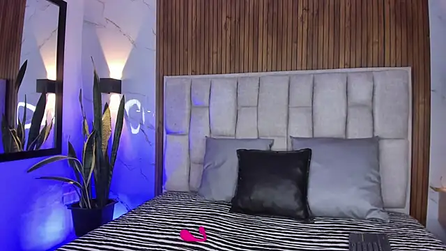 Sassha ferrer online show from 03.03.26