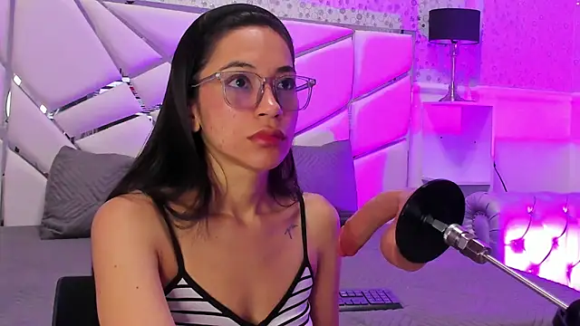 GabbiePrice online show from 02.26.26