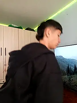 heyy noah11 online show from 10.30.25