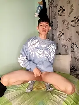 heyy noah11 online show from 12.15.25