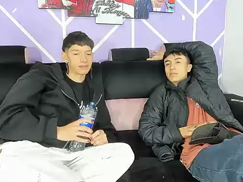 heyy noah11 online show from 03.31.26