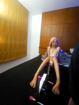 Snapshot of Bx6FansBKK chatting on 11.01.25 Bx6FansBKK online show from 11.01.25