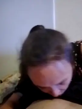 Snapshot of creamycouple69 chatting on 10.17.25 creamycouple69 online show from 10.17.25