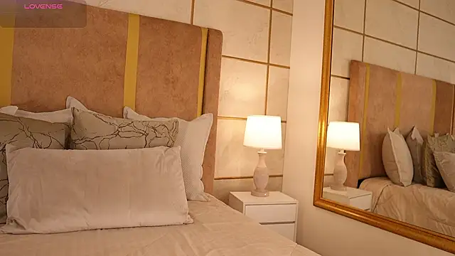 lyrabellini online show from 03.11.26