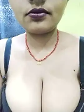 kiara-simmi online show from 01.12.26