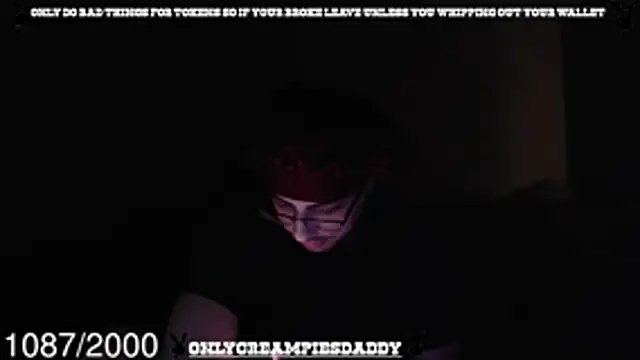 Snapshot of onlycreampiesdaddy chatting on 05.19.26 onlycreampiesdaddy online show from 05.19.26