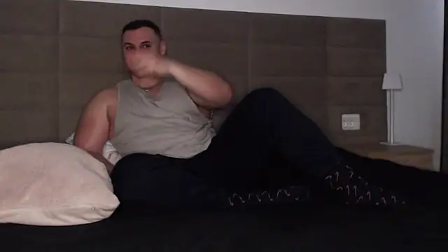 Snapshot of BriannSmith chatting on 03.02.26 BriannSmith online show from 03.02.26