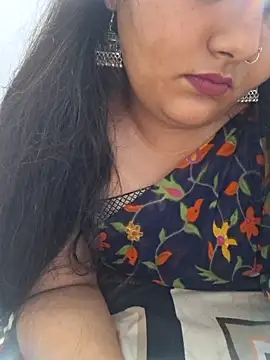 Snapshot of Saffroncutie chatting on 10.16.25 Saffroncutie online show from 10.16.25