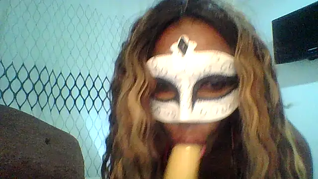 wchocolate online show from 10.19.25